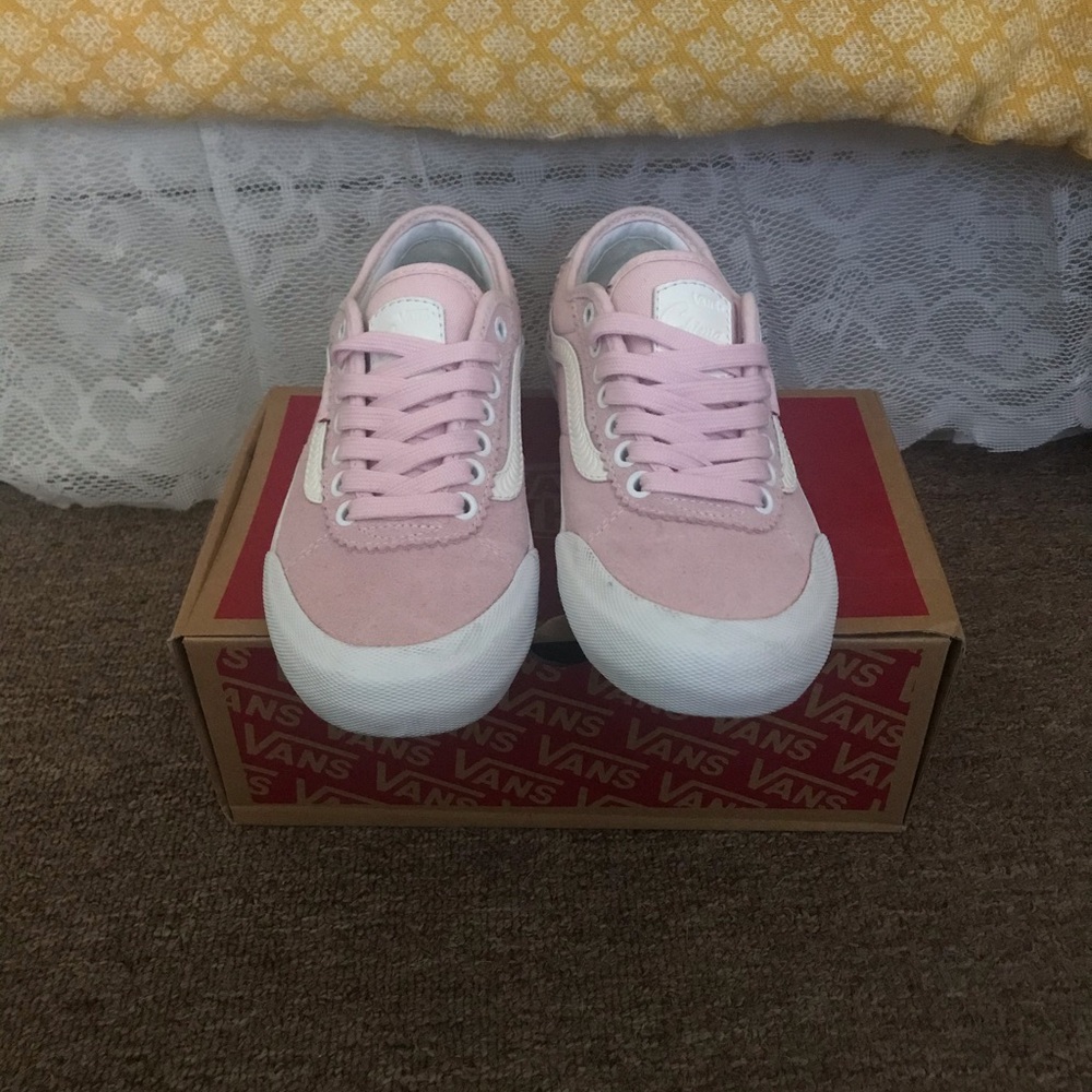 Vans Chima Pro 2 (Spitfire) Pink Size: M 4 W 5.5